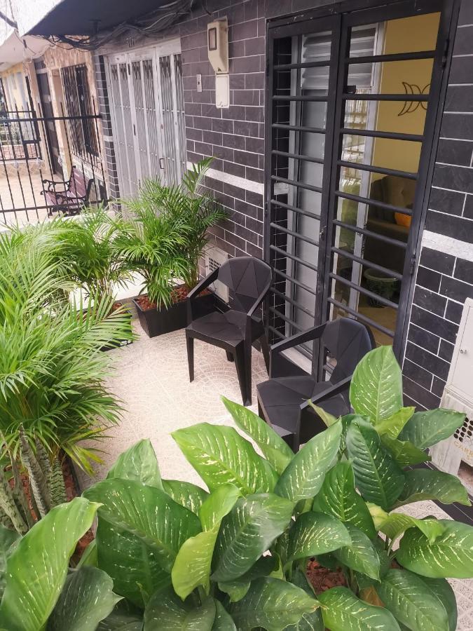La Lunar Un Espacio Ideal Para Trabajar Y Conocer Medellin Medellín Exterior foto